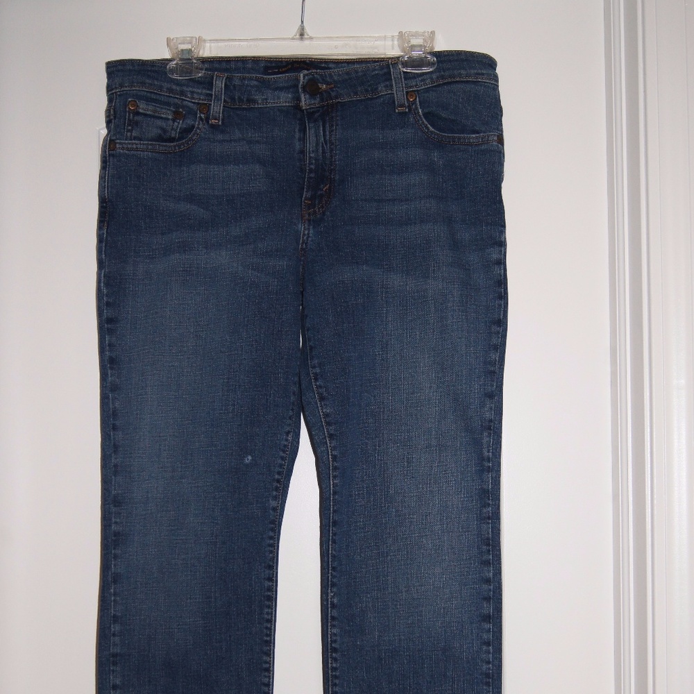 SALE - EUC Levi’s Mid Rise Skinny Jeans Indigo 14